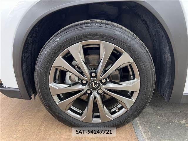 Lexus UX 2019-08 6545644-29