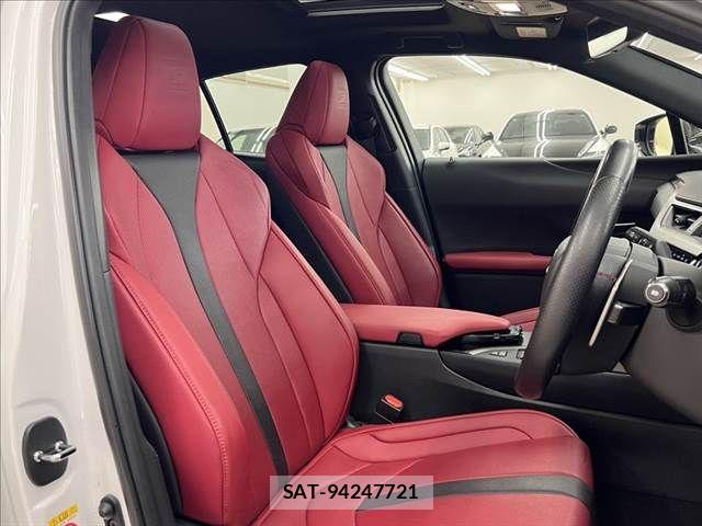Lexus UX 2019-08 6545644-7