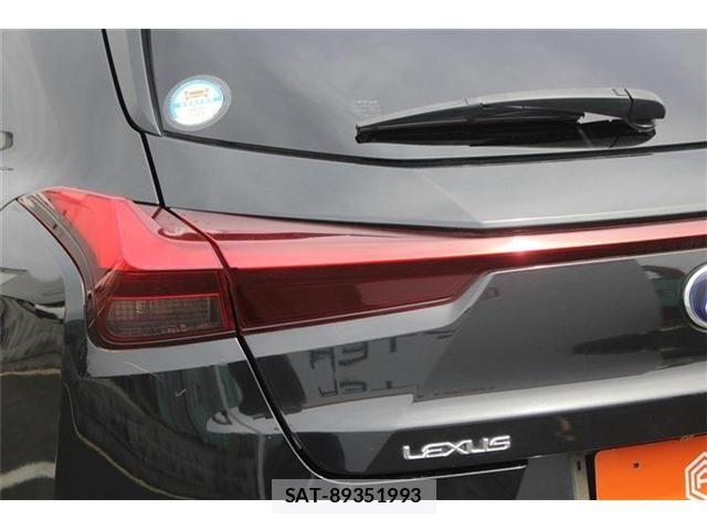Lexus UX 2019-04 6612982-13
