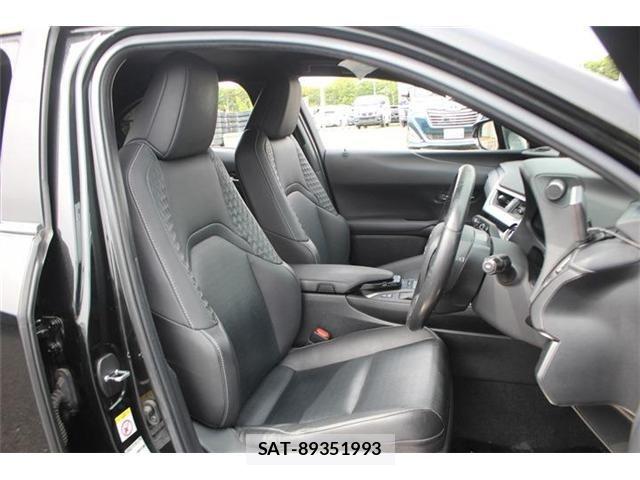 Lexus UX 2019-04 6612982-18