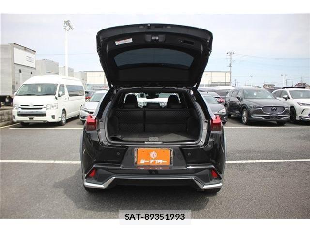 Lexus UX 2019-04 6612982-28