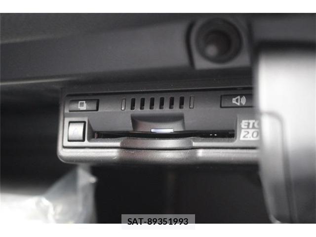 Lexus UX 2019-04 6612982-5