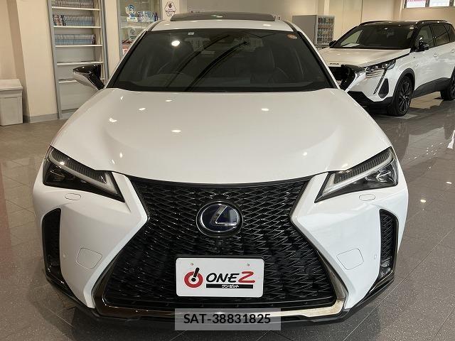 Lexus UX 2019-03 6612978-11