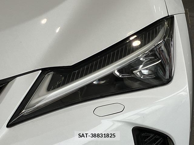 Lexus UX 2019-03 6612978-27
