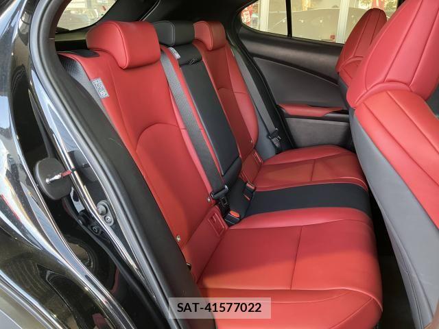 Lexus UX 2020-12 6612969-18