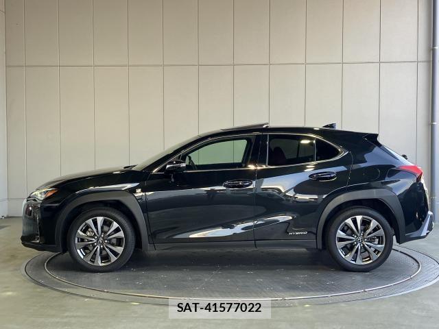 Lexus UX 2020-12 6612969-29