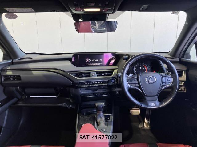 Lexus UX 2020-12 6612969-5