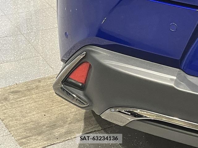 Lexus UX 2021-06 6612970-17