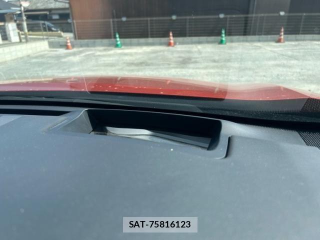 Lexus UX 2019-07 6612980-20