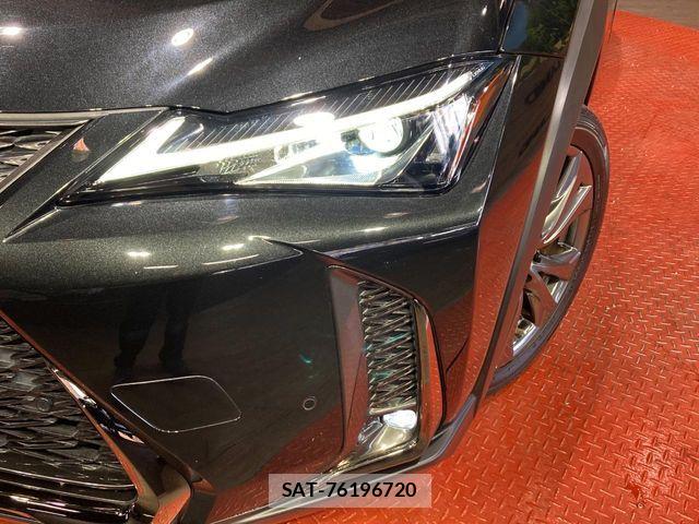 Lexus UX 2019-03 6641880-11