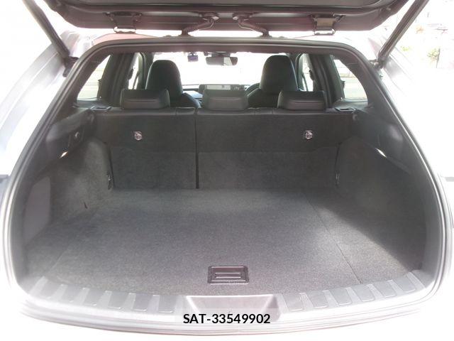 Lexus UX 2020-11 6641881-8