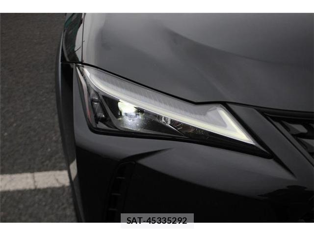 Lexus UX 2023-03 6672336-14