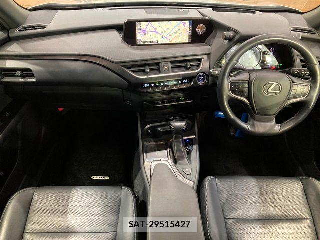 Lexus UX 2019-10 6676732-1