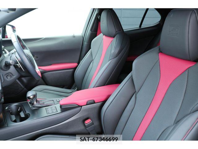Lexus UX 2023-05 6676731-18