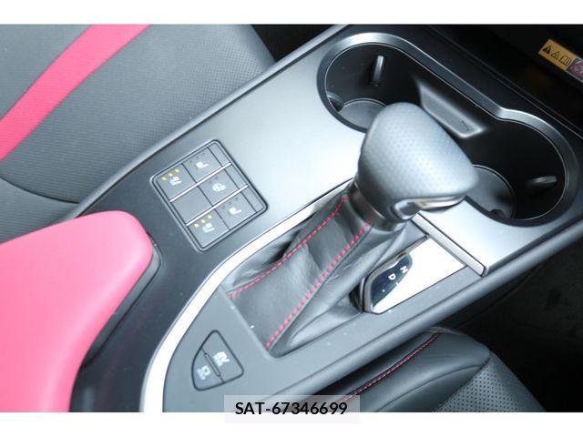 Lexus UX 2023-05 6676731-27