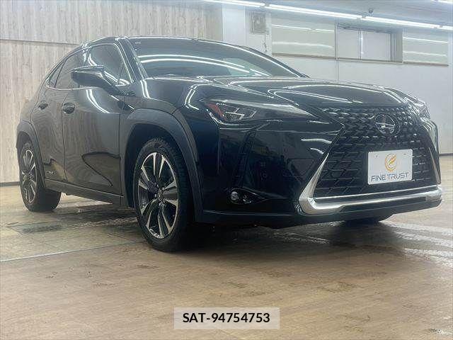 Lexus UX 2019-05 6682727-14