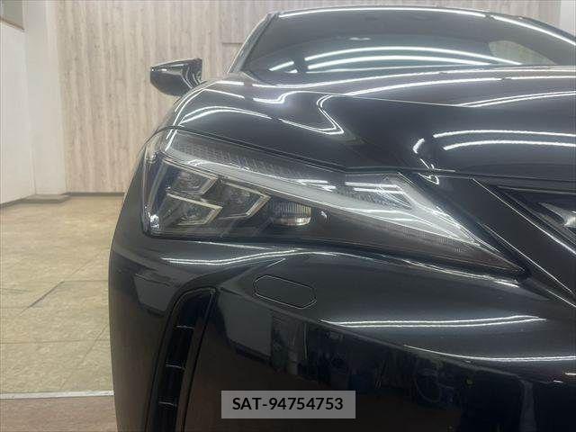 Lexus UX 2019-05 6682727-22