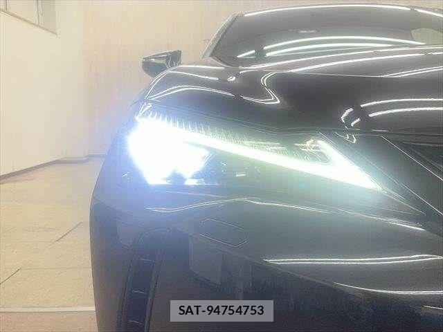 Lexus UX 2019-05 6682727-29