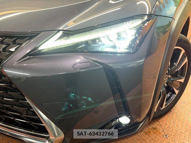 Lexus UX 2023-05 6752272-13