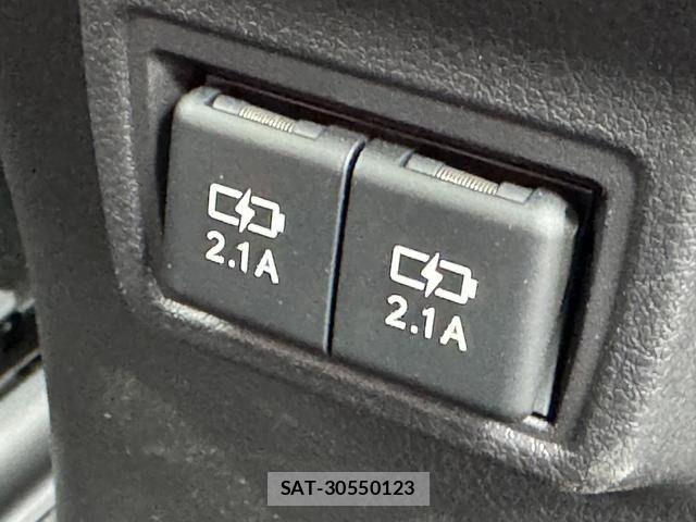 Lexus UX 2019-09 6815779-25