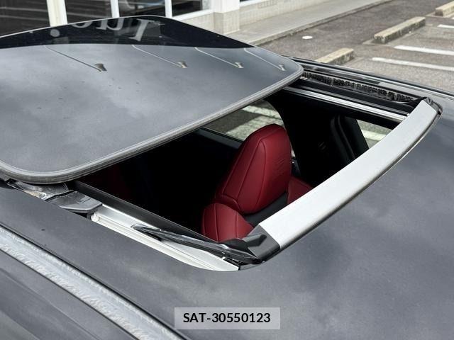 Lexus UX 2019-09 6815779-7