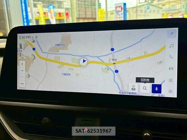 Lexus UX 2023-06 6815771-3