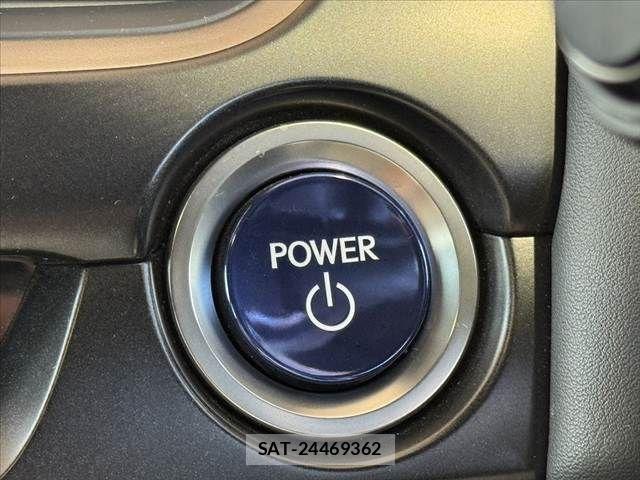 Lexus UX 2020-11 6907875-23