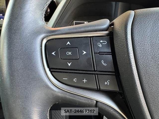 Lexus UX 2020-11 6907875-25