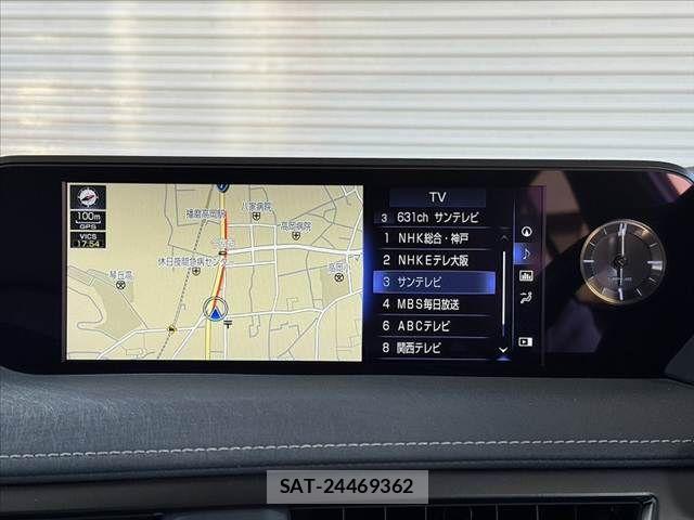 Lexus UX 2020-11 6907875-2