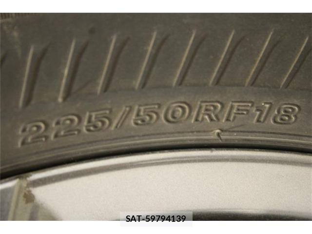 Lexus UX 2019-10 6907876-26