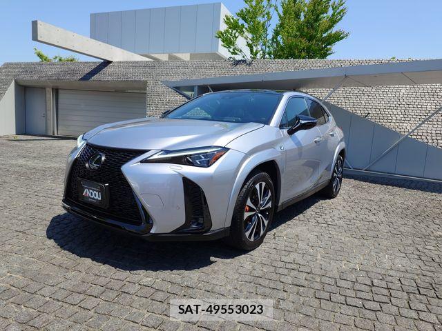 Lexus UX 2023-06 6995257-0