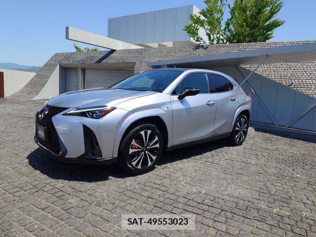 Lexus UX 2023-06 6995257-1
