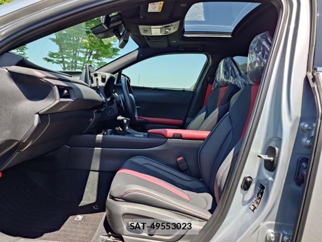 Lexus UX 2023-06 6995257-20
