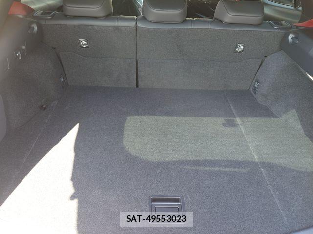 Lexus UX 2023-06 6995257-23