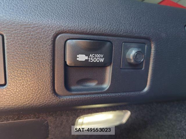 Lexus UX 2023-06 6995257-24