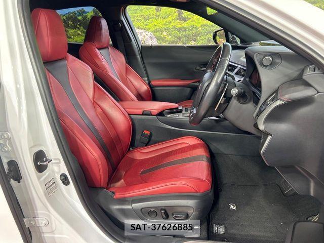 Lexus UX 2020-09 7020799-7