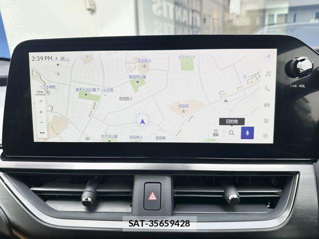 Lexus UX 2023-03 7059333-9