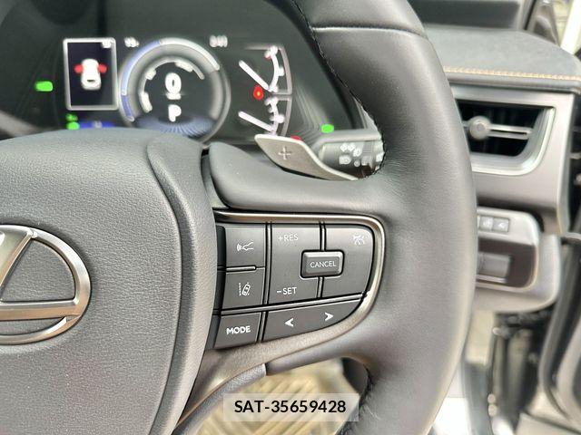 Lexus UX 2023-03 7059333-13