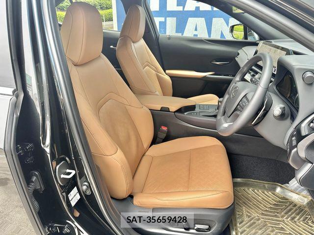 Lexus UX 2023-03 7059333-7
