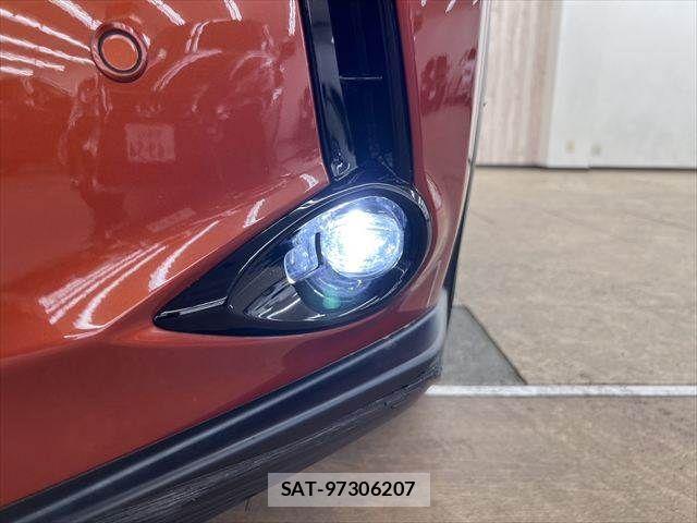 Lexus UX 2021-04 7221182-12