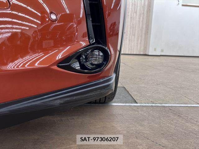 Lexus UX 2021-04 7221182-22