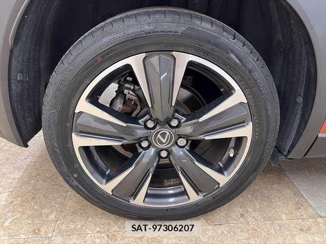 Lexus UX 2021-04 7221182-27