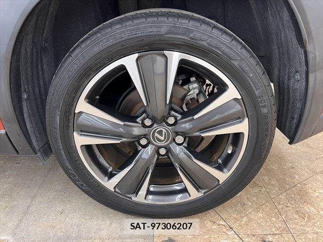 Lexus UX 2021-04 7221182-28