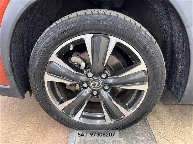 Lexus UX 2021-04 7221182-29