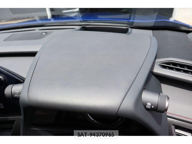 Lexus UX 2023-07 7221186-18