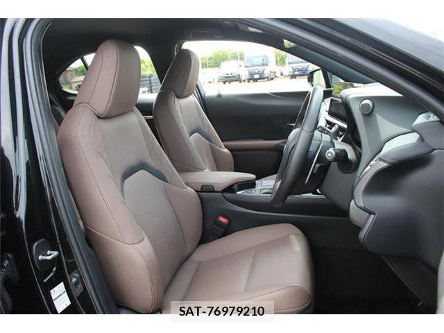 Lexus UX 2023-10 7221190-17