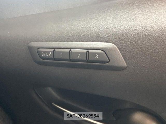 Lexus UX 2021-10 7221184-27
