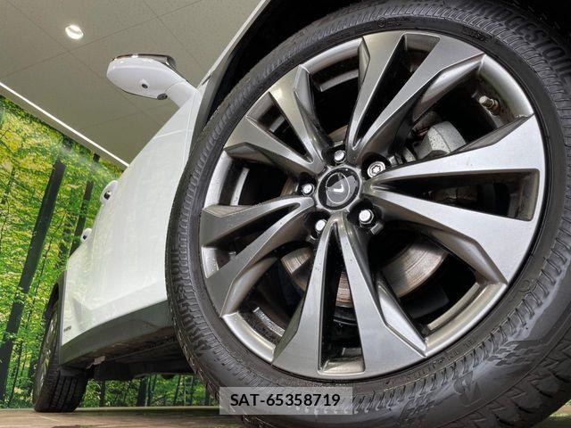 Lexus UX 2019-07 7251380-12