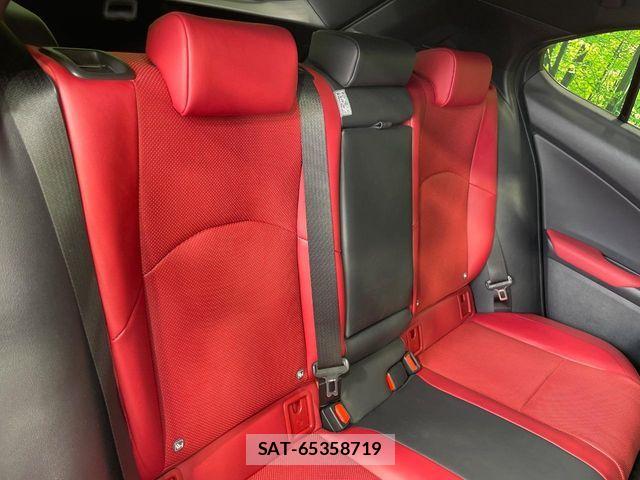 Lexus UX 2019-07 7251380-8
