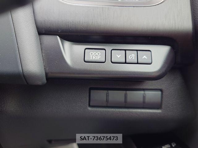 Lexus UX 2022-06 7272252-18